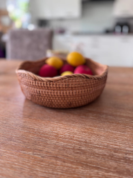 Handwoven Scallop Basket Large
